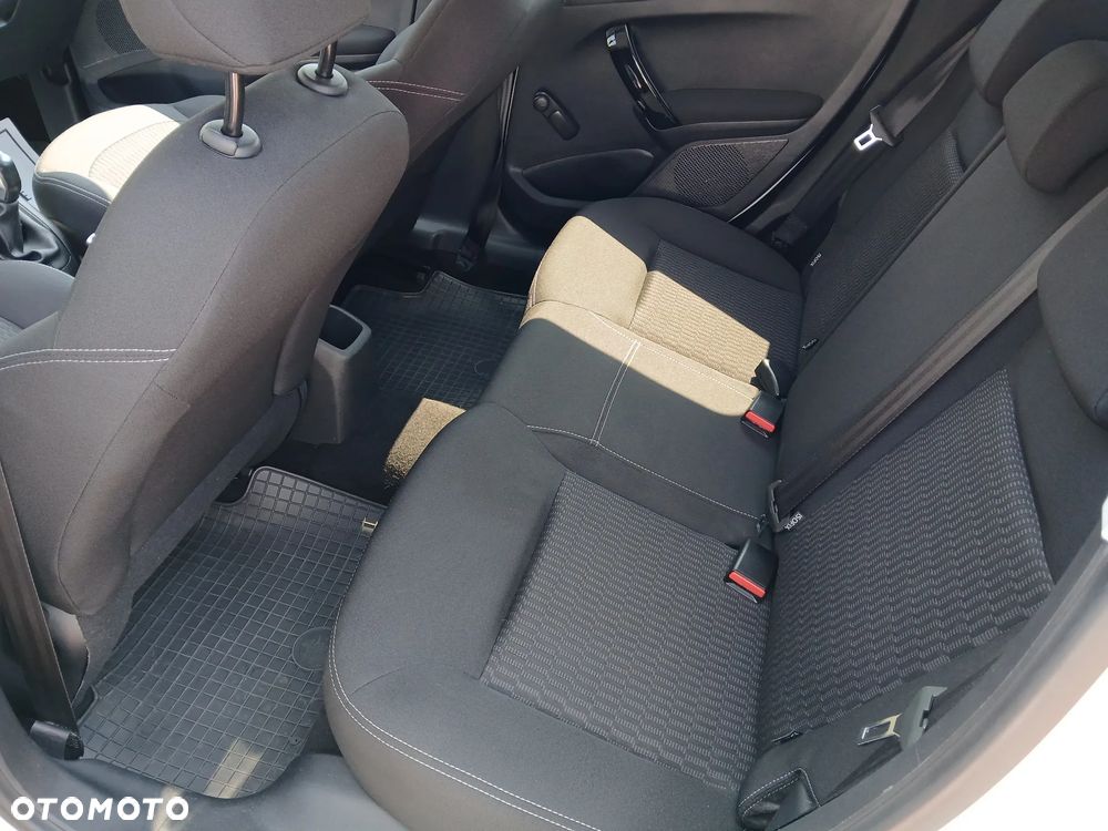 Peugeot 208 1.2 PureTech Active - 6