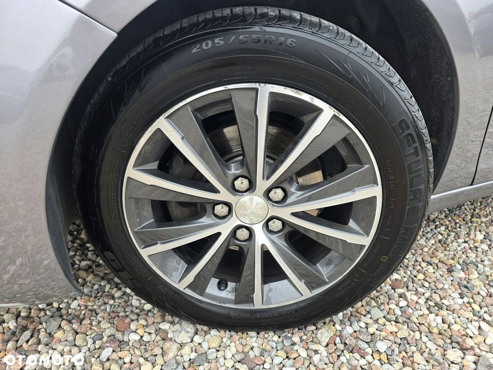 Peugeot 308 1.6 BlueHDi Active S&S - 10