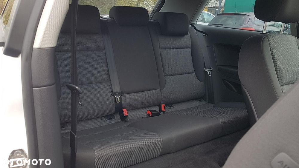 Audi A3 3-drzwiowe 1.4 TFSI Ambition - 20