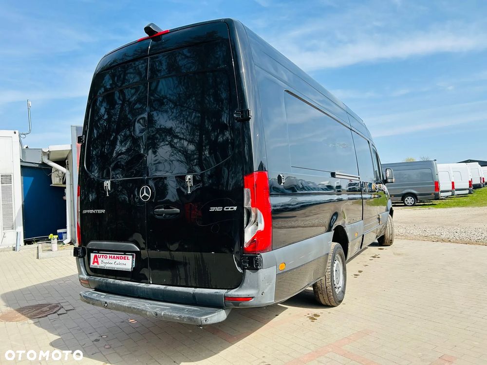 Mercedes-Benz Sprinter 316 - 9