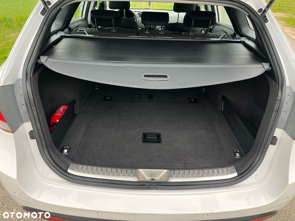 Hyundai i40 1.7 CRDi Comfort - 2