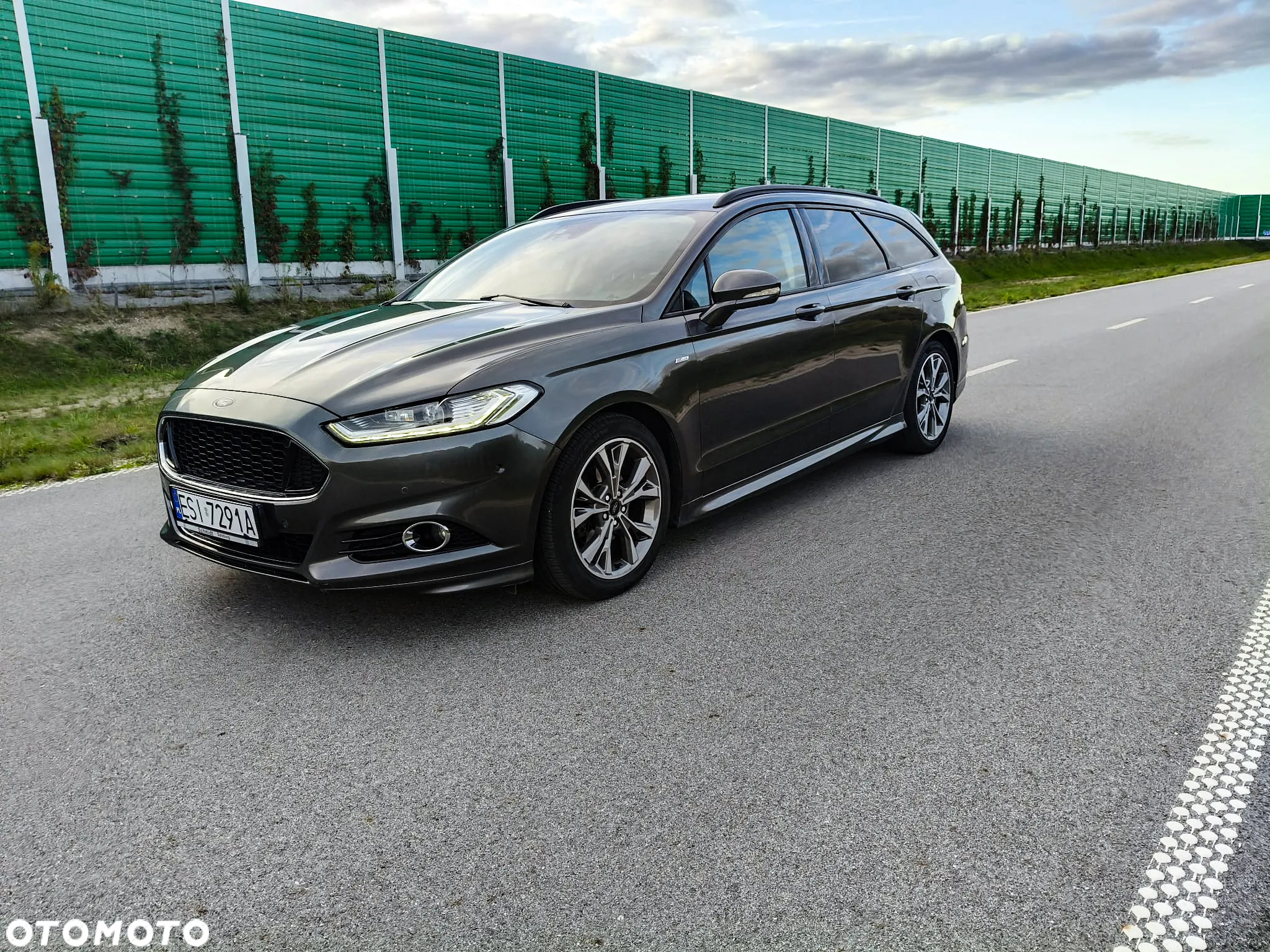 Ford Mondeo 2.0 TDCi ST-Line PowerShift - 2