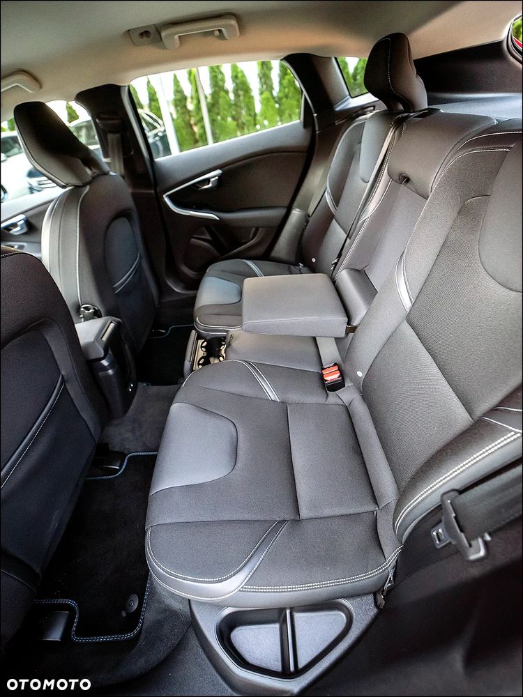 Volvo V40 - 31