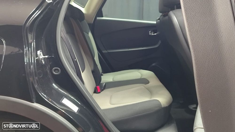 Renault Captur 1.5 dCi Exclusive - 12