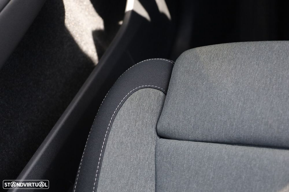 Volvo XC 40 1.5 T5 PHEV R-Design Expression - 21