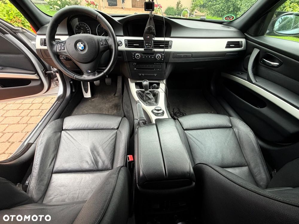 BMW Seria 3 320d - 6