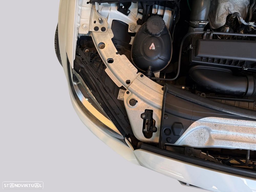 Mercedes-Benz C 180 d Avantgarde Aut. - 52