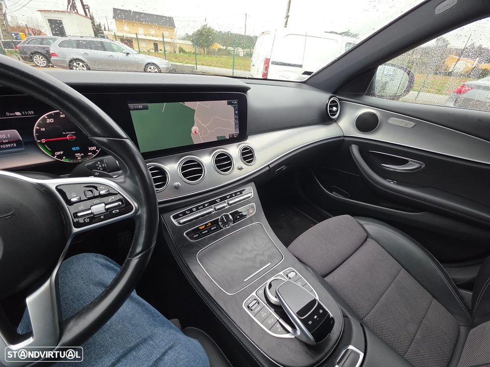 Mercedes-Benz E 300 de Avantgarde - 15
