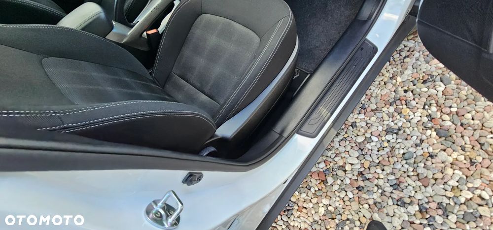Kia Sportage 1.6 GDI L 2WD - 22
