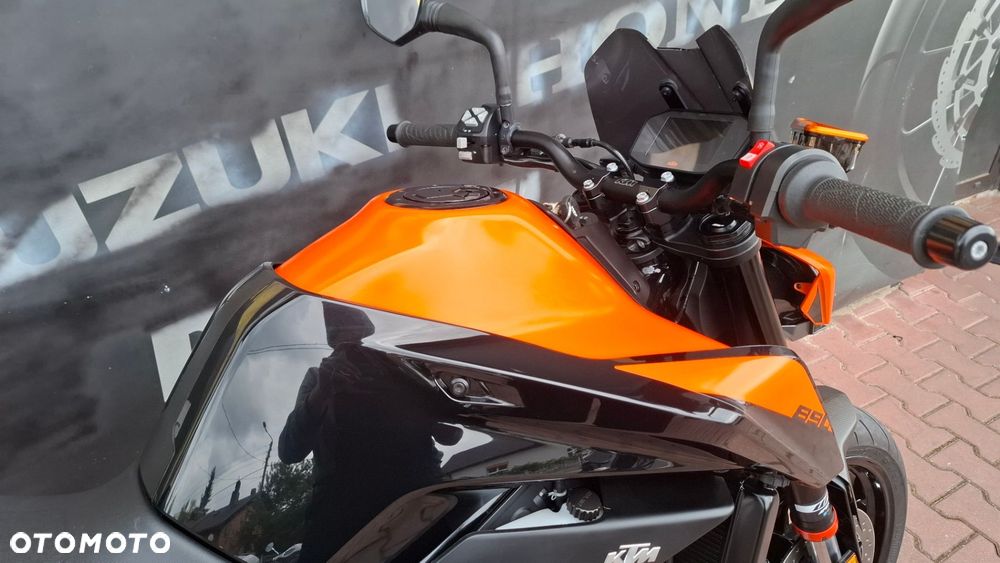 KTM Duke - 19