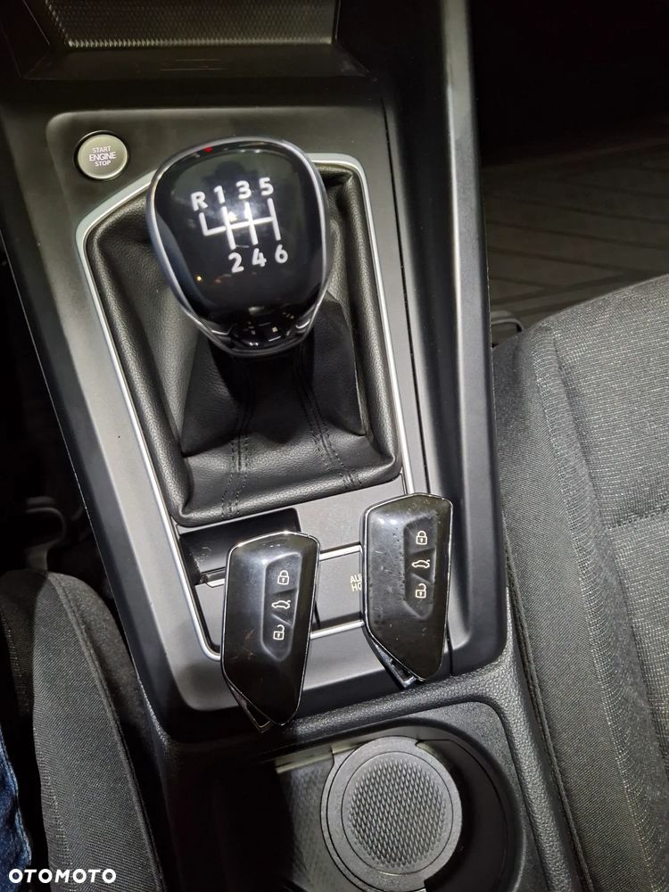 Volkswagen Golf 2.0 TDI Life - 21