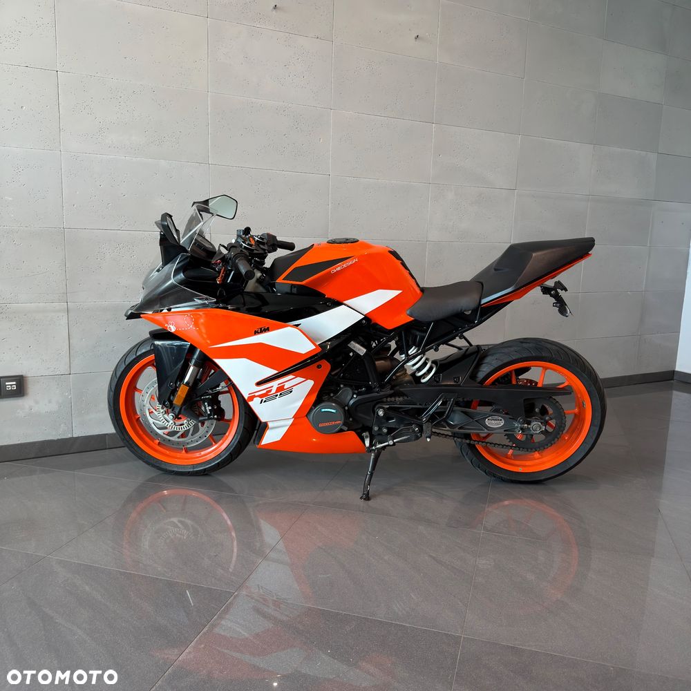 KTM RC 125 - 7