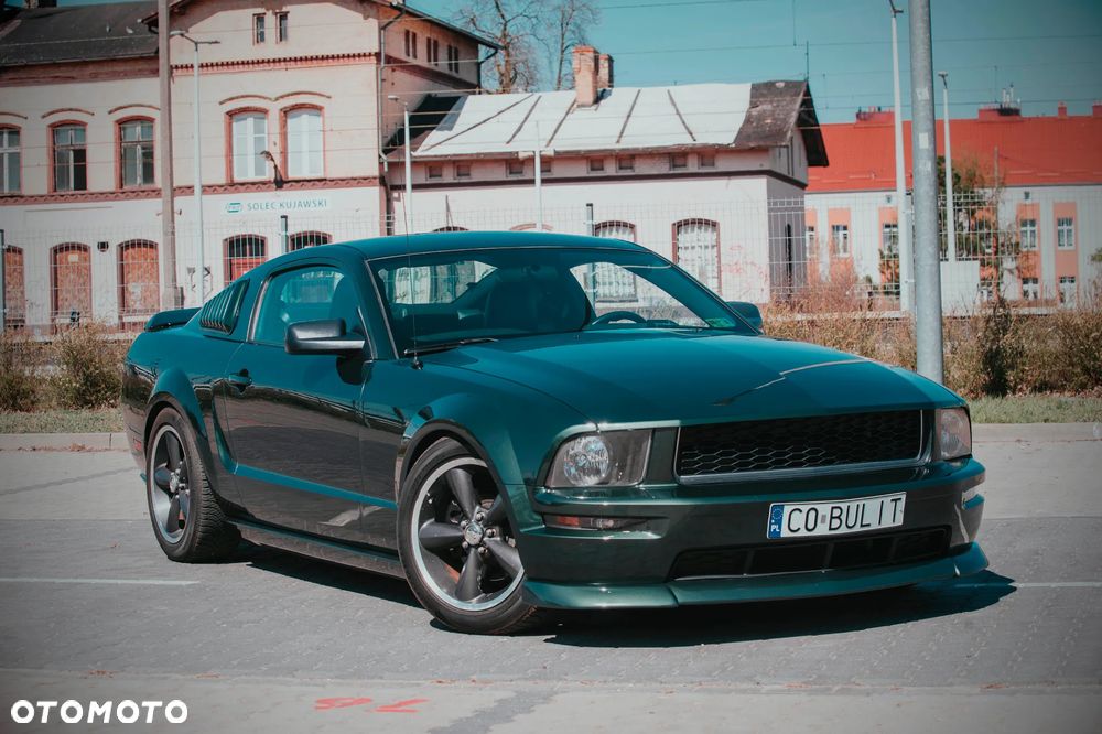 Ford Mustang - 2