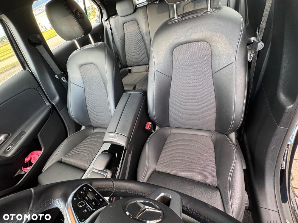 Mercedes-Benz Klasa A 180 Style 7G-DCT - 8