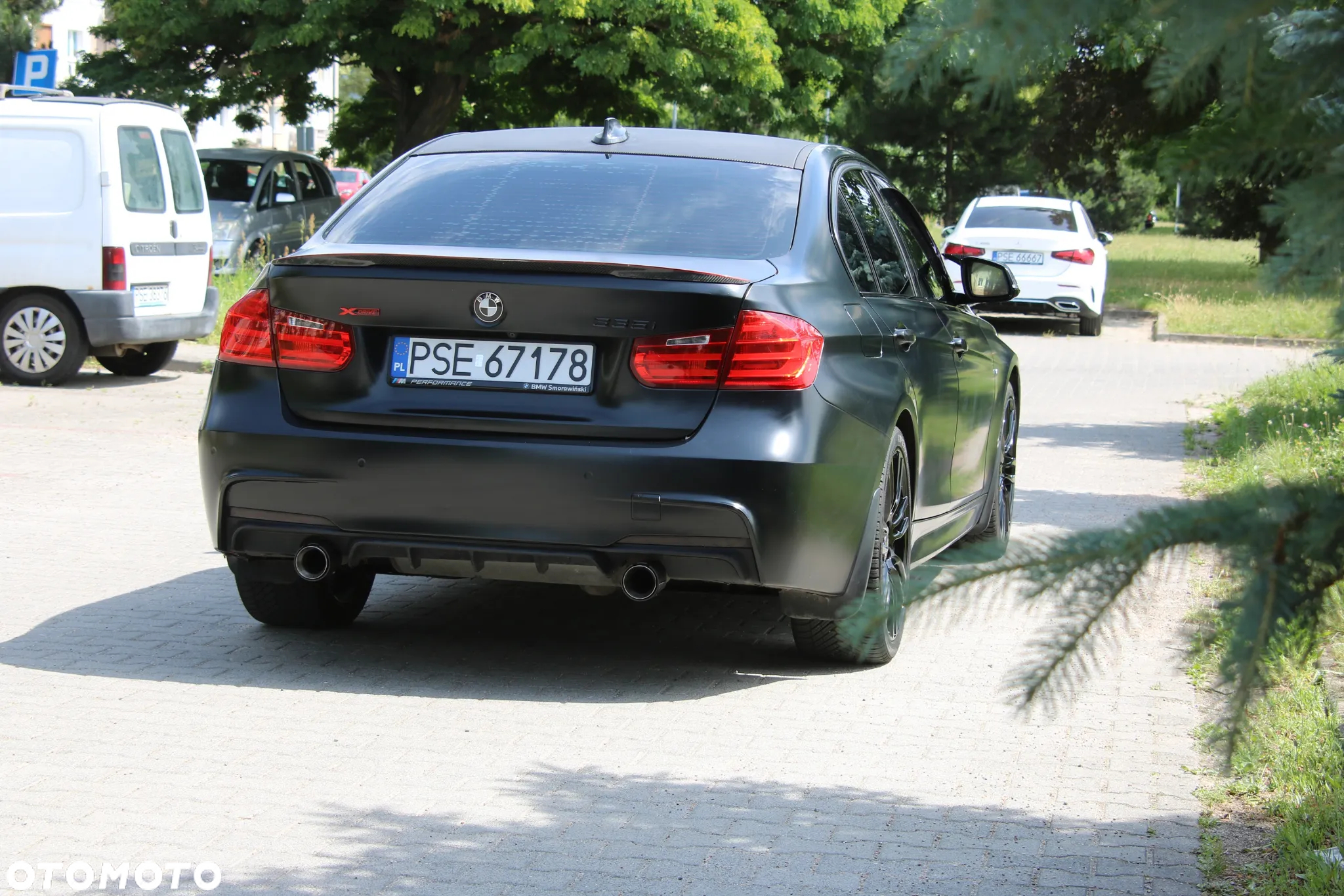 BMW Seria 3 335i xDrive - 15