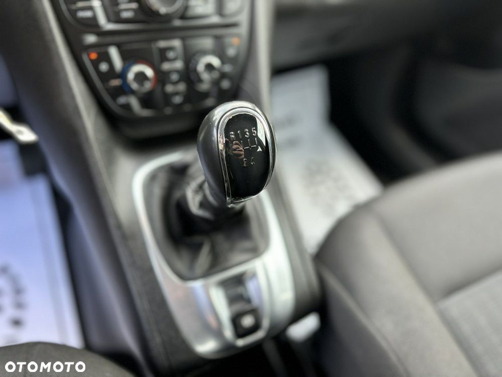 Opel Meriva - 18