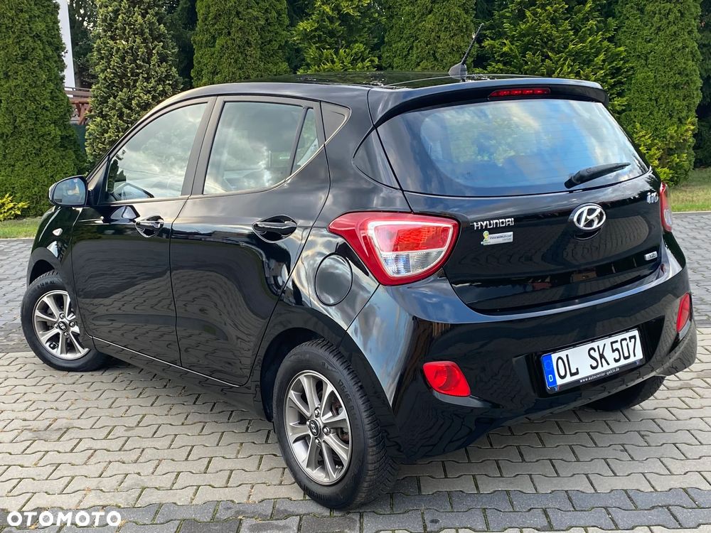 Hyundai i10 1.2 Fifa World Cup Edition - 8