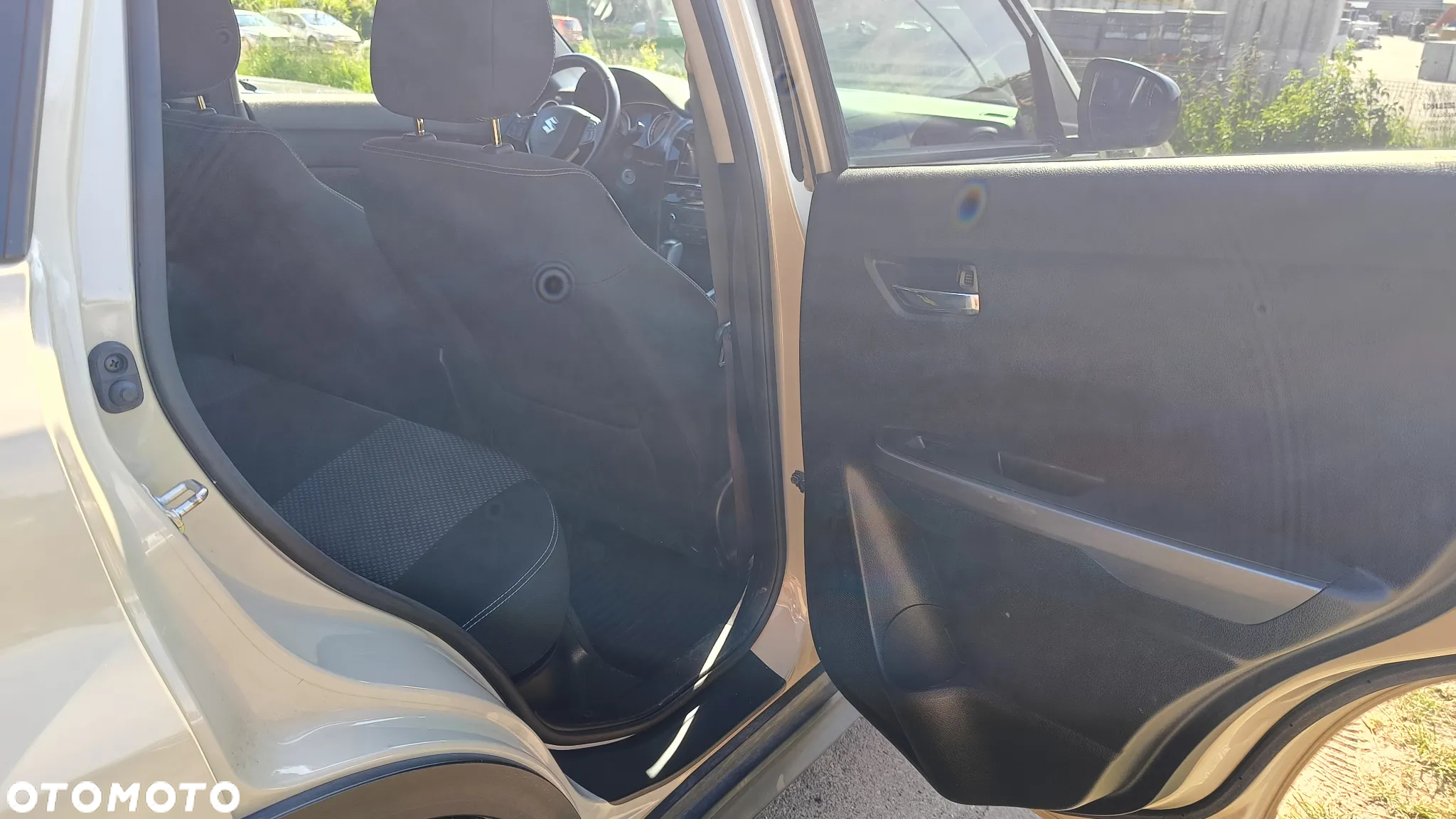 Suzuki Vitara 1.4 Boosterjet Premium 2WD - 24