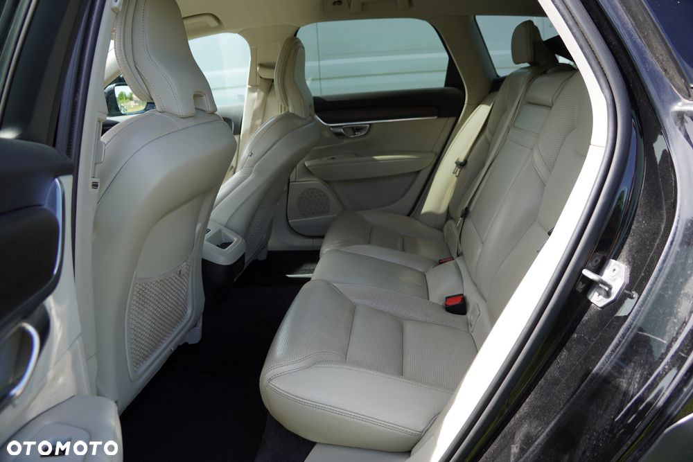 Volvo V90 D5 SCR AWD Momentum Pro - 15