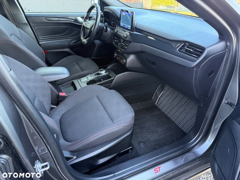 Ford Focus 2.0 EcoBlue ST-Line - 18