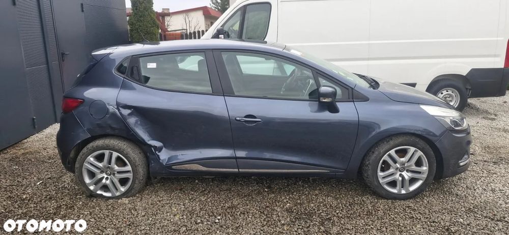 Renault Clio TCe 90 TECHNO - 3