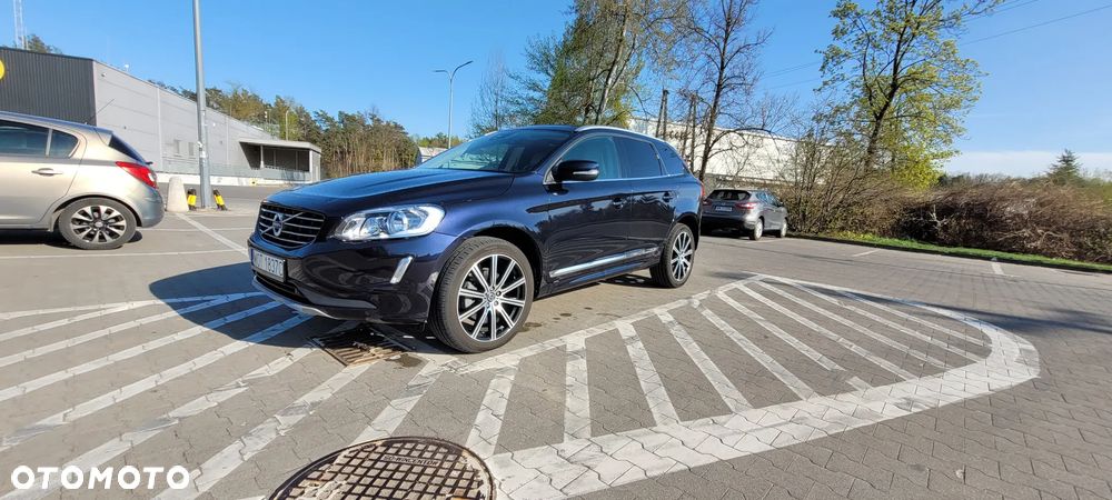 Volvo XC 60 T5 Drive-E Ocean Race - 6