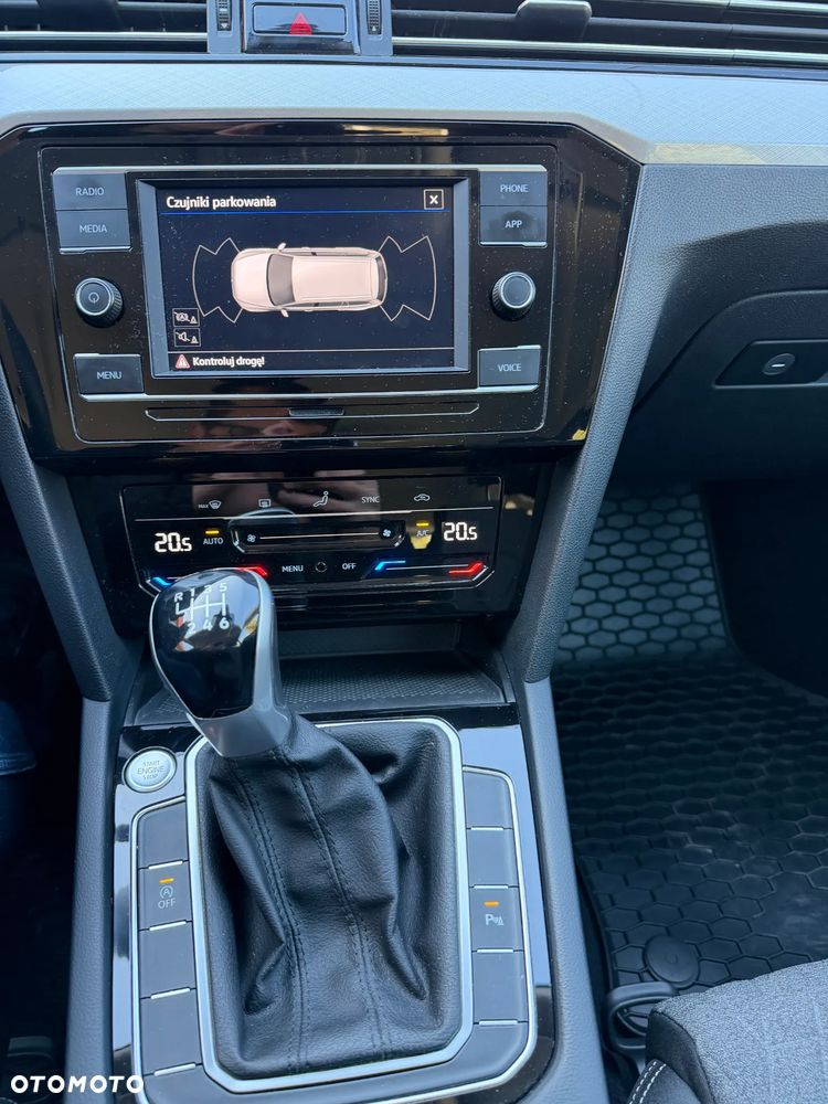 Volkswagen Passat 1.5 TSI EVO Business - 23