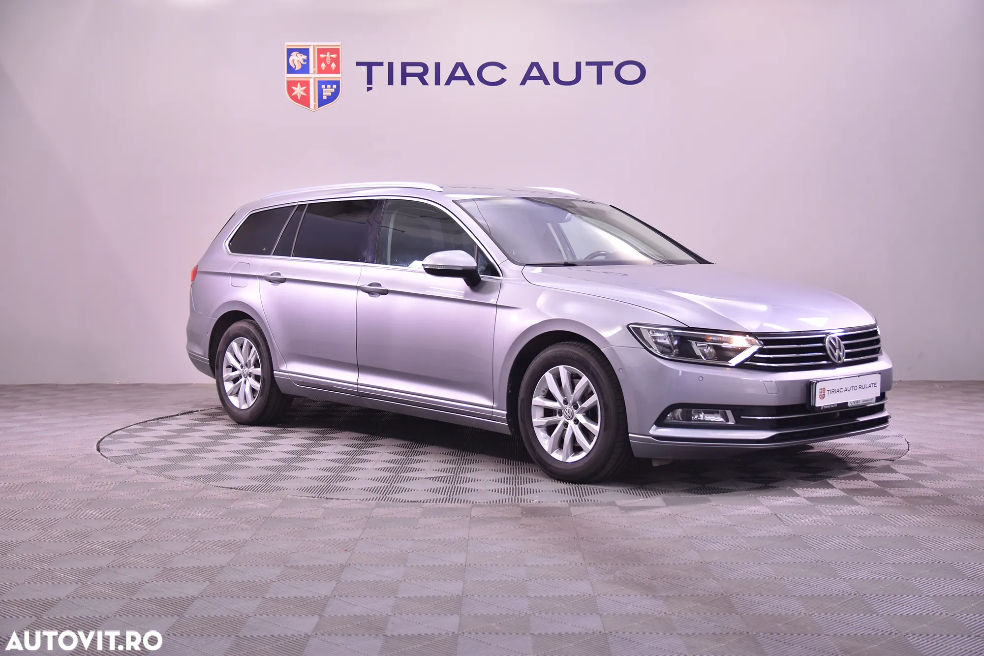 Volkswagen Passat - 7