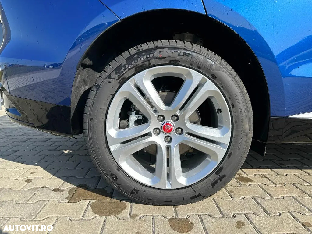 Jaguar F-Pace D200 AWD SE - 11