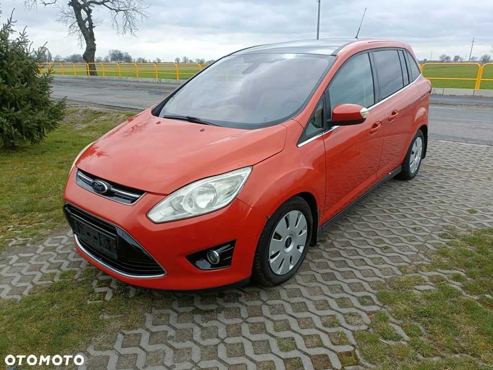 Ford Grand C-MAX - 1