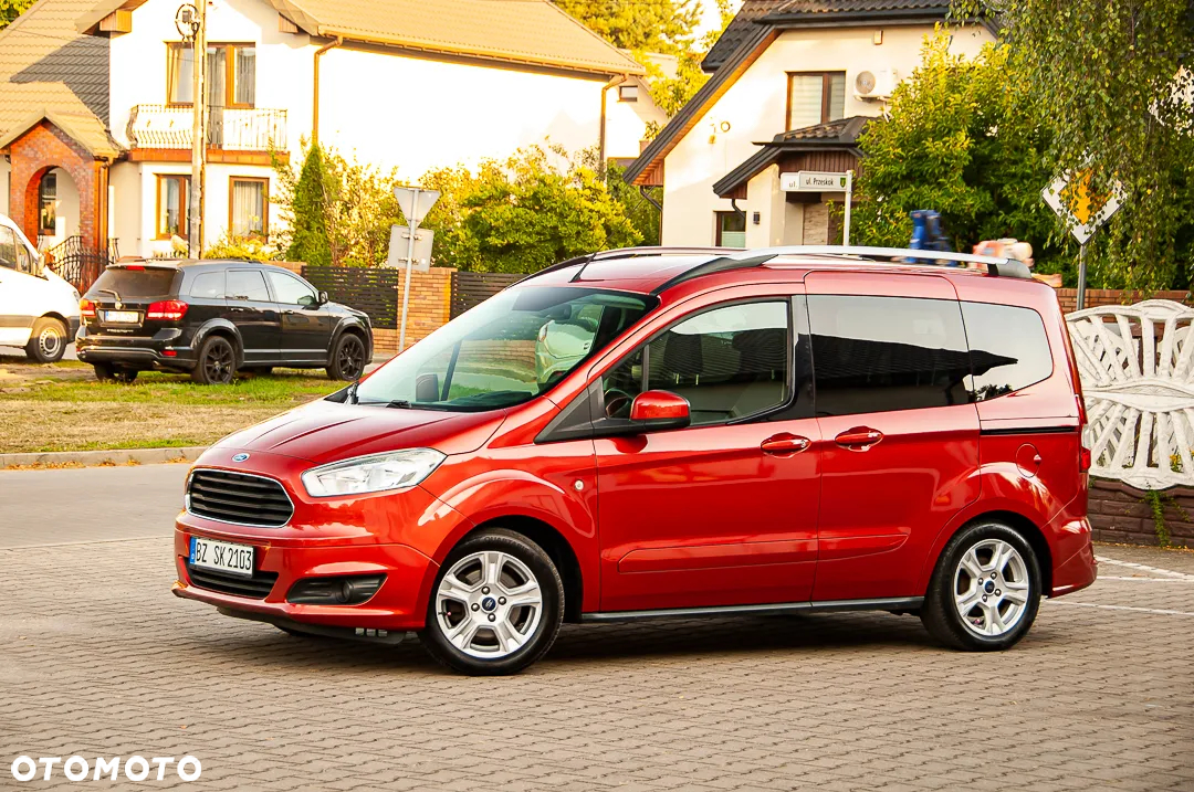Ford Tourneo Courier 1.0 EcoBoost S&S Trend - 9
