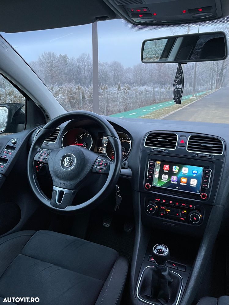 Volkswagen Golf 2.0 TDI DPF Highline - 8