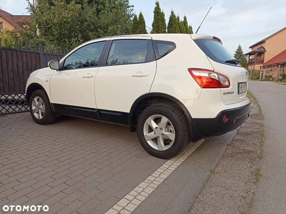 Nissan Qashqai 1.6 acenta - 17