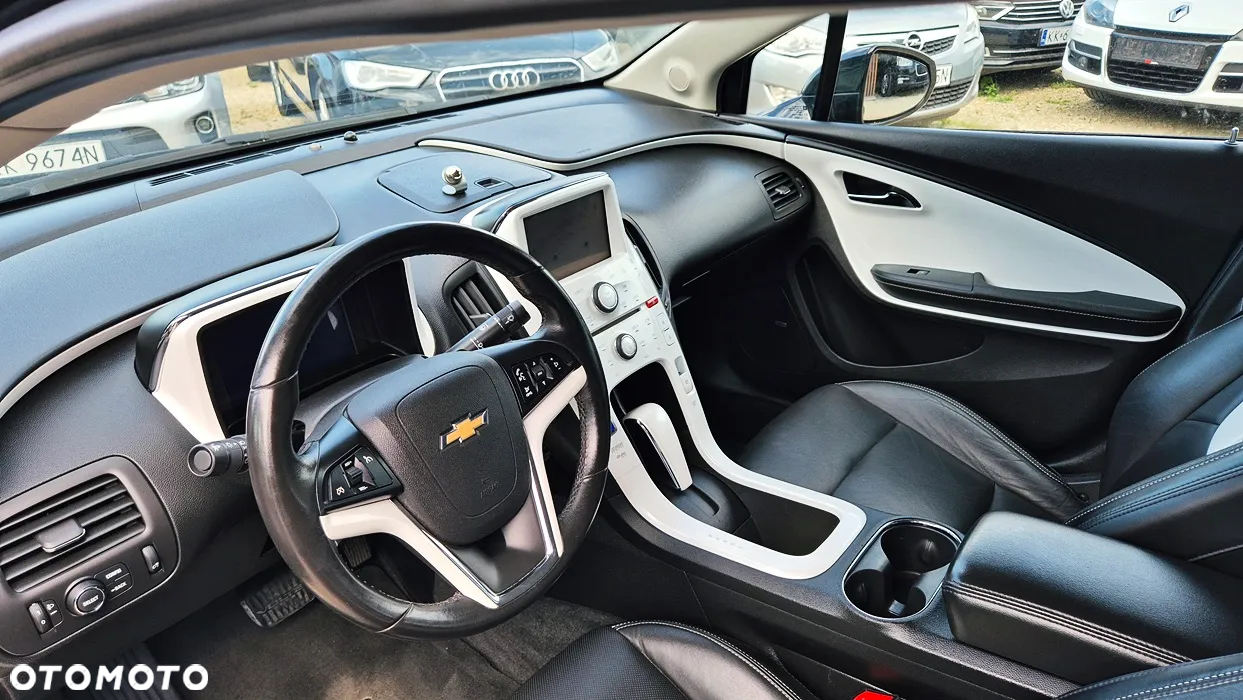 Chevrolet Volt Exclusive - 26