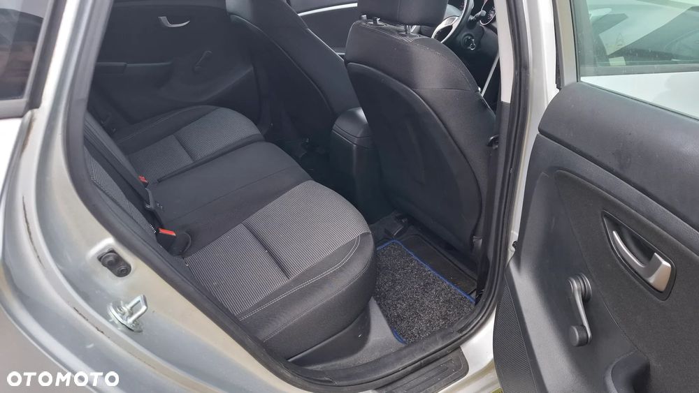 Hyundai i30 1.4 Style - 16