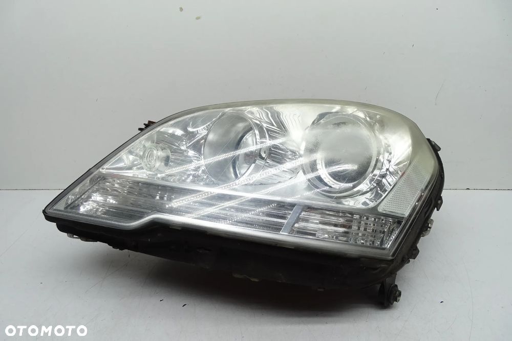 Mercedes ML W164 Lift Lampa lewy przod Bi Xenon Skrętny EU - 1