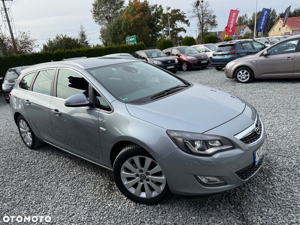 Opel Astra 2.0 CDTI DPF Sports Tourer - 17