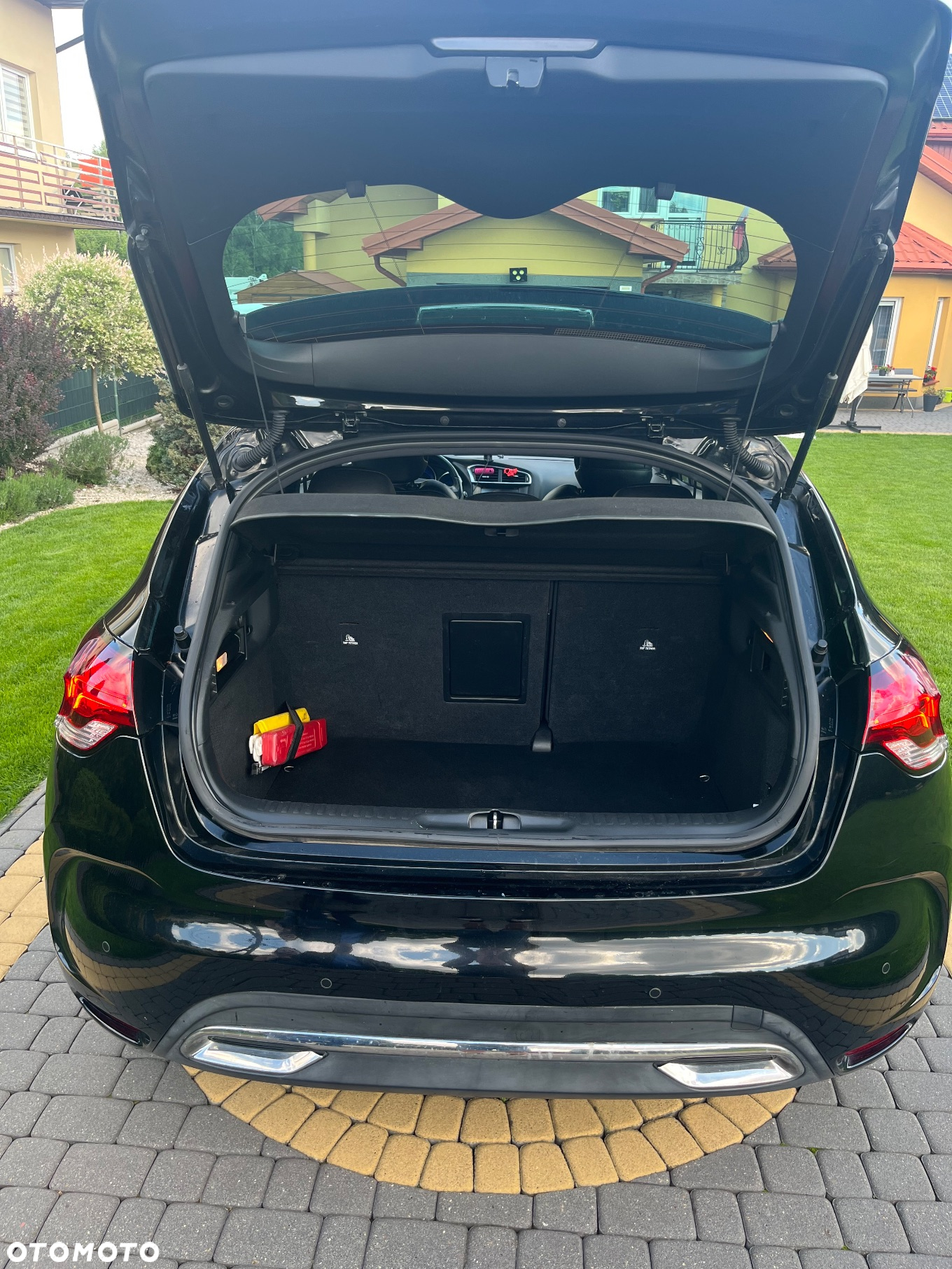 DS Automobiles DS 4 - 7