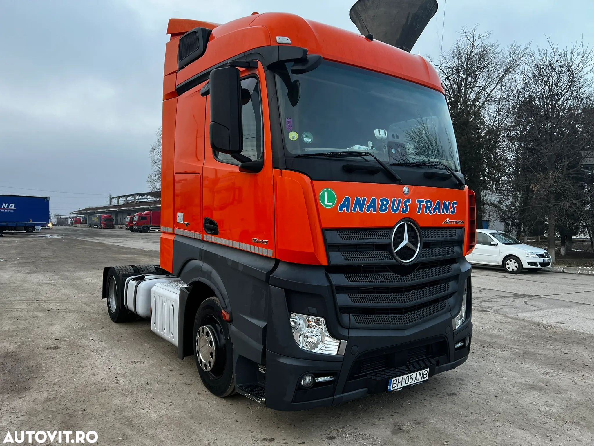 Mercedes-Benz Actros 1845 Mega - 1