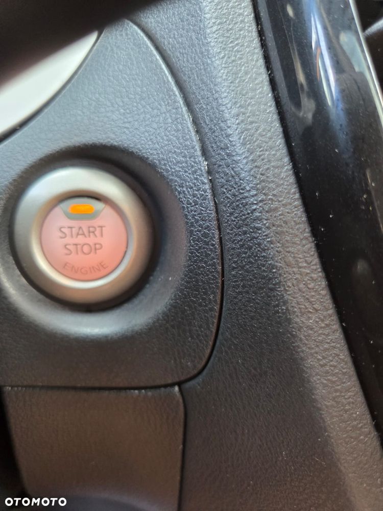 Nissan Juke 1.6 Tekna (lea) Xtronic EU6 - 23