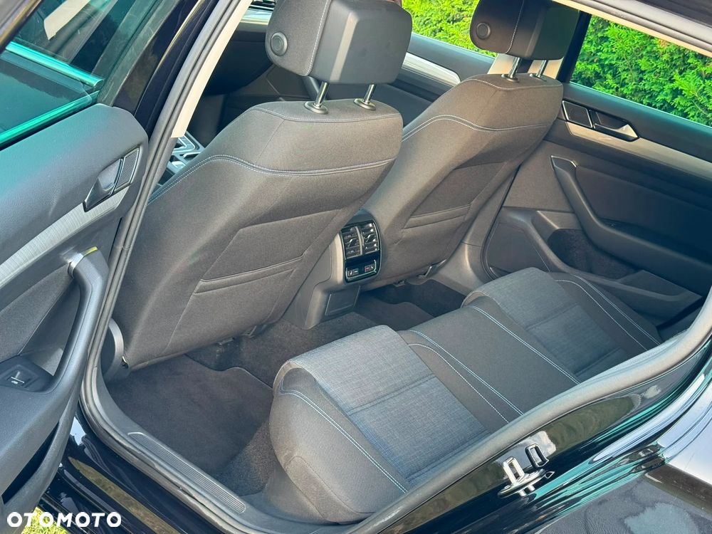 Volkswagen Passat 1.4 TSI Plug-In Hybrid GTE DSG - 9