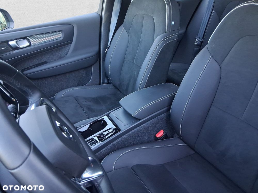 Volvo XC 40 - 12