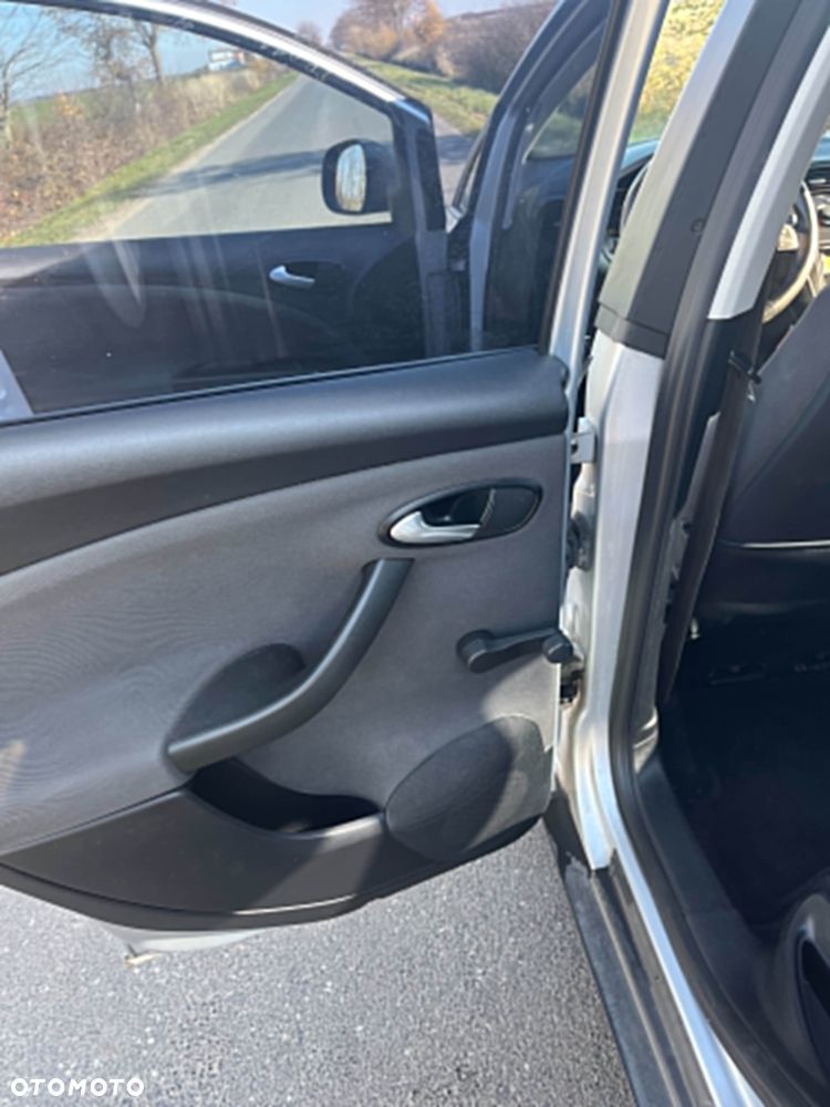 Seat Altea XL 1.6 TDI DPF CR Style Copa - 12