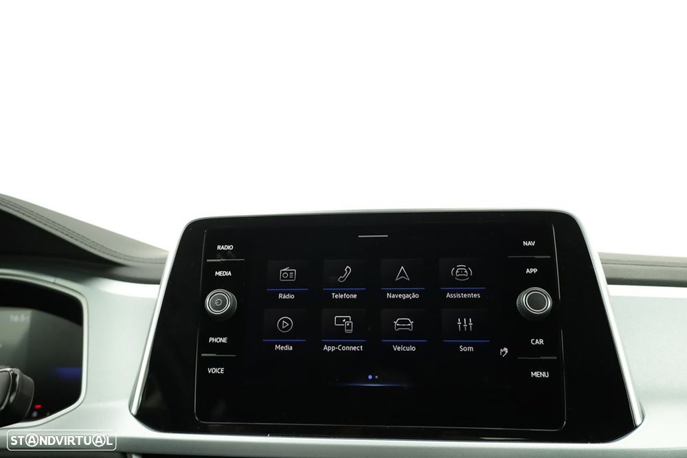 VW T-Roc 1.0 TSI - 10