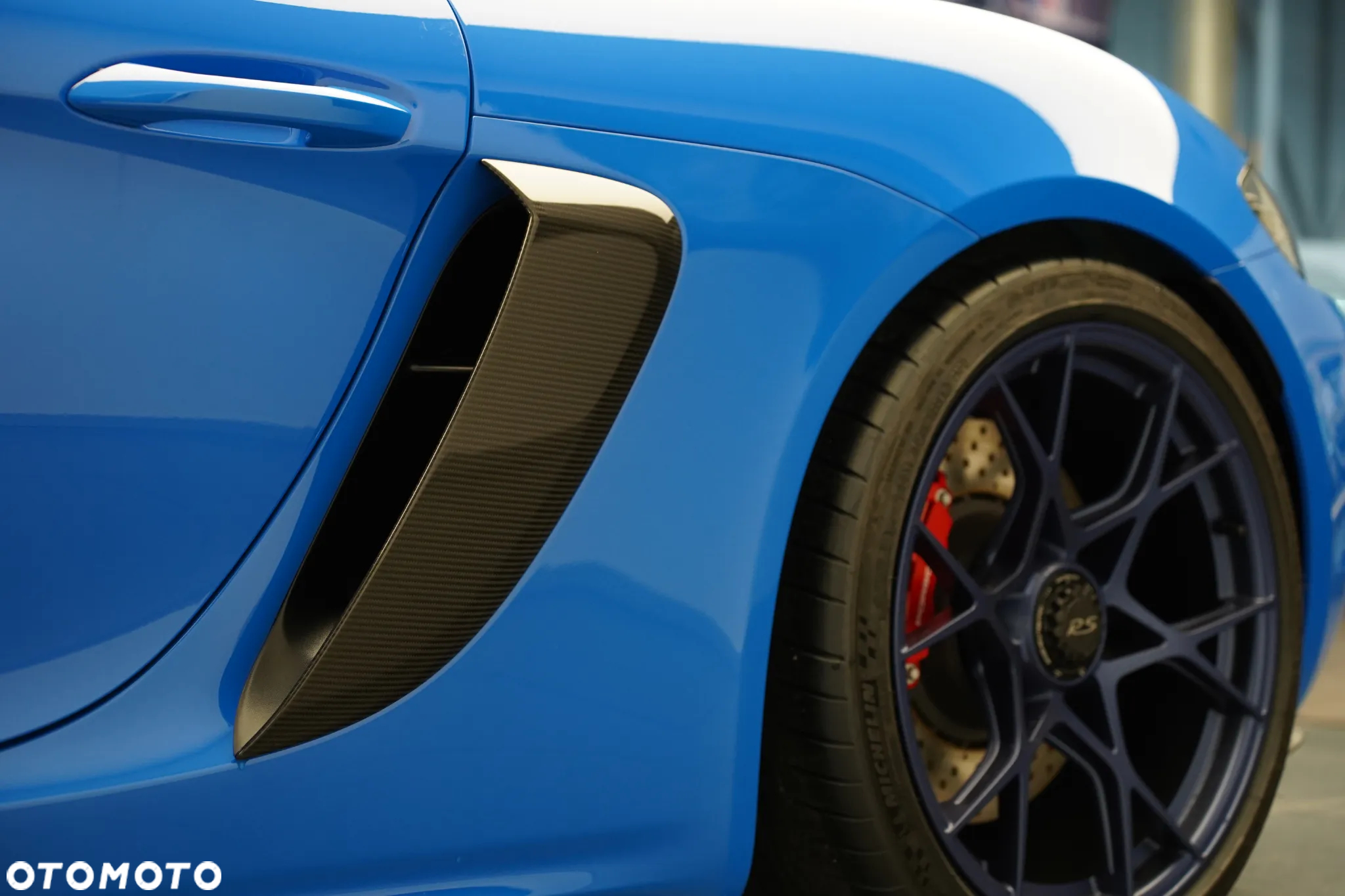 Porsche 718 Spyder - 28