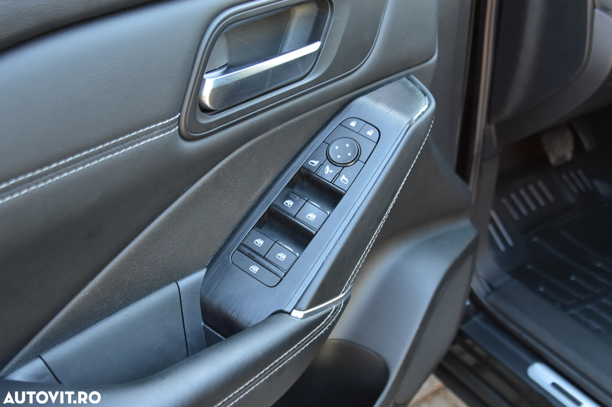 Nissan Qashqai 1.3 DIG-T MHEV Xtronic N-Connecta - 32