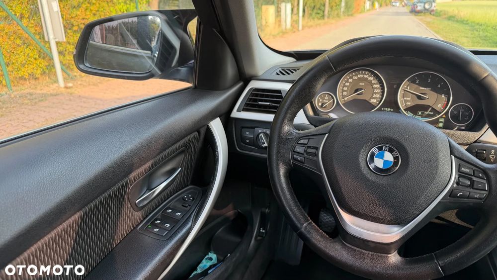BMW Seria 3 320d Eff.Dynamics Sport Line - 13