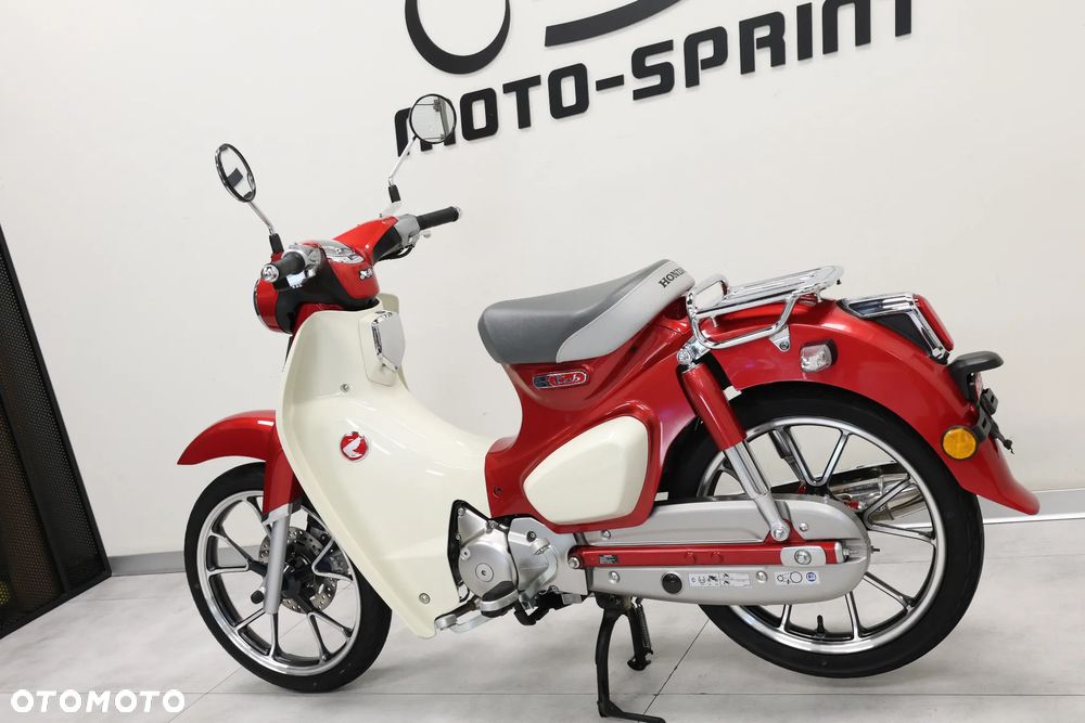 Honda Super Cub - 11