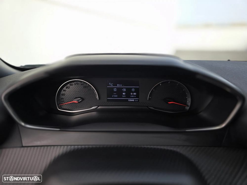 Peugeot 2008 1.2 PureTech Style - 18