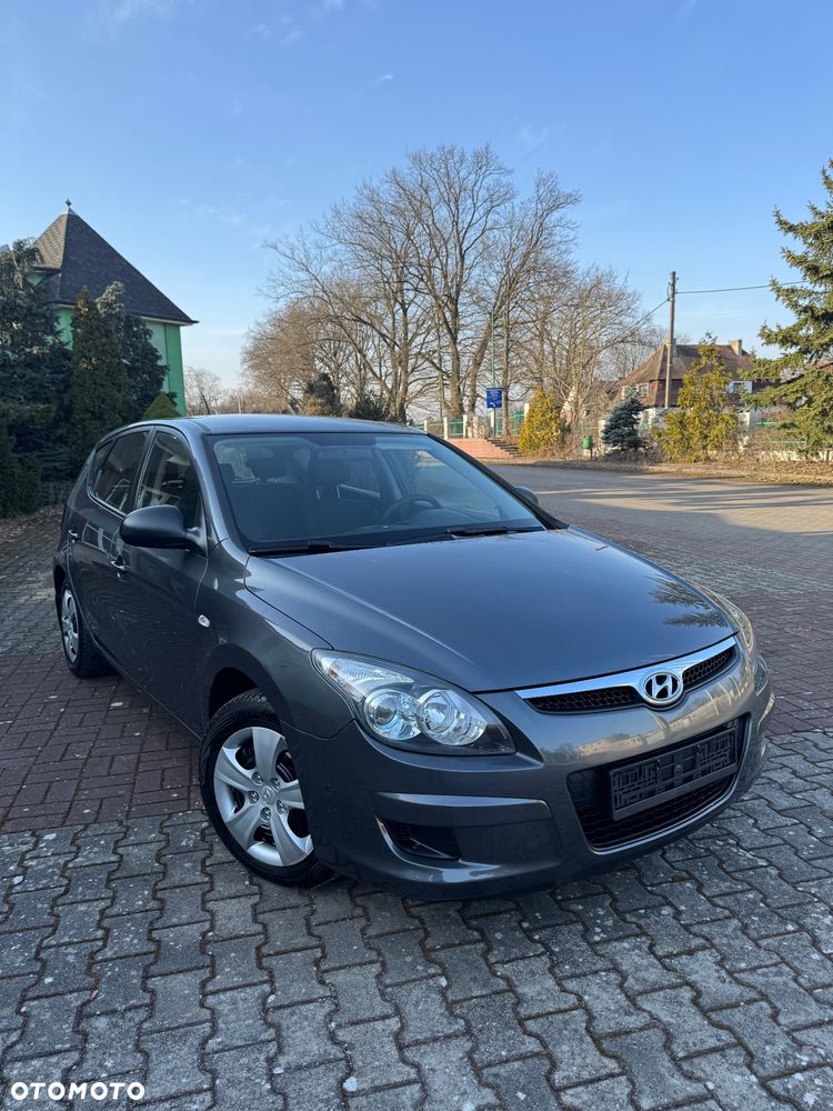 Hyundai i30 1.4 Team 08 - 5